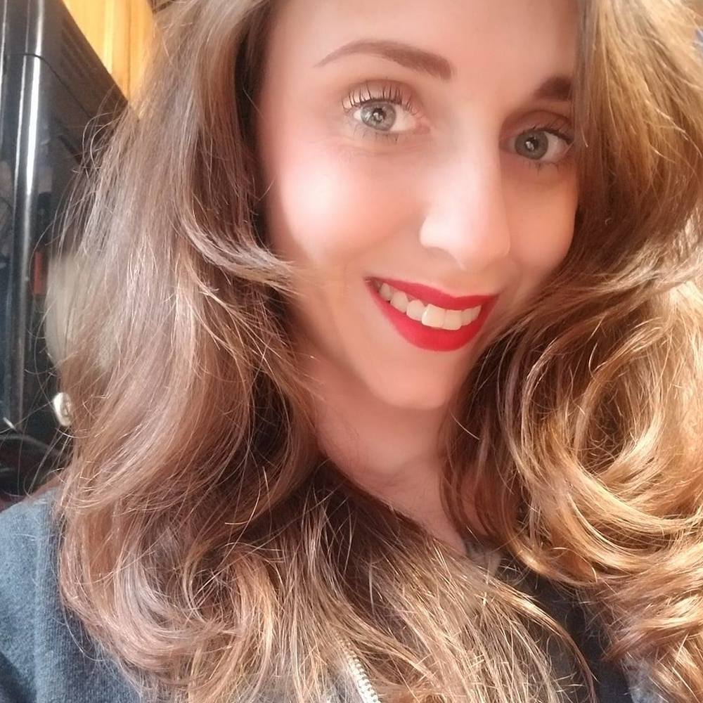 Meet your Posher, Samantha